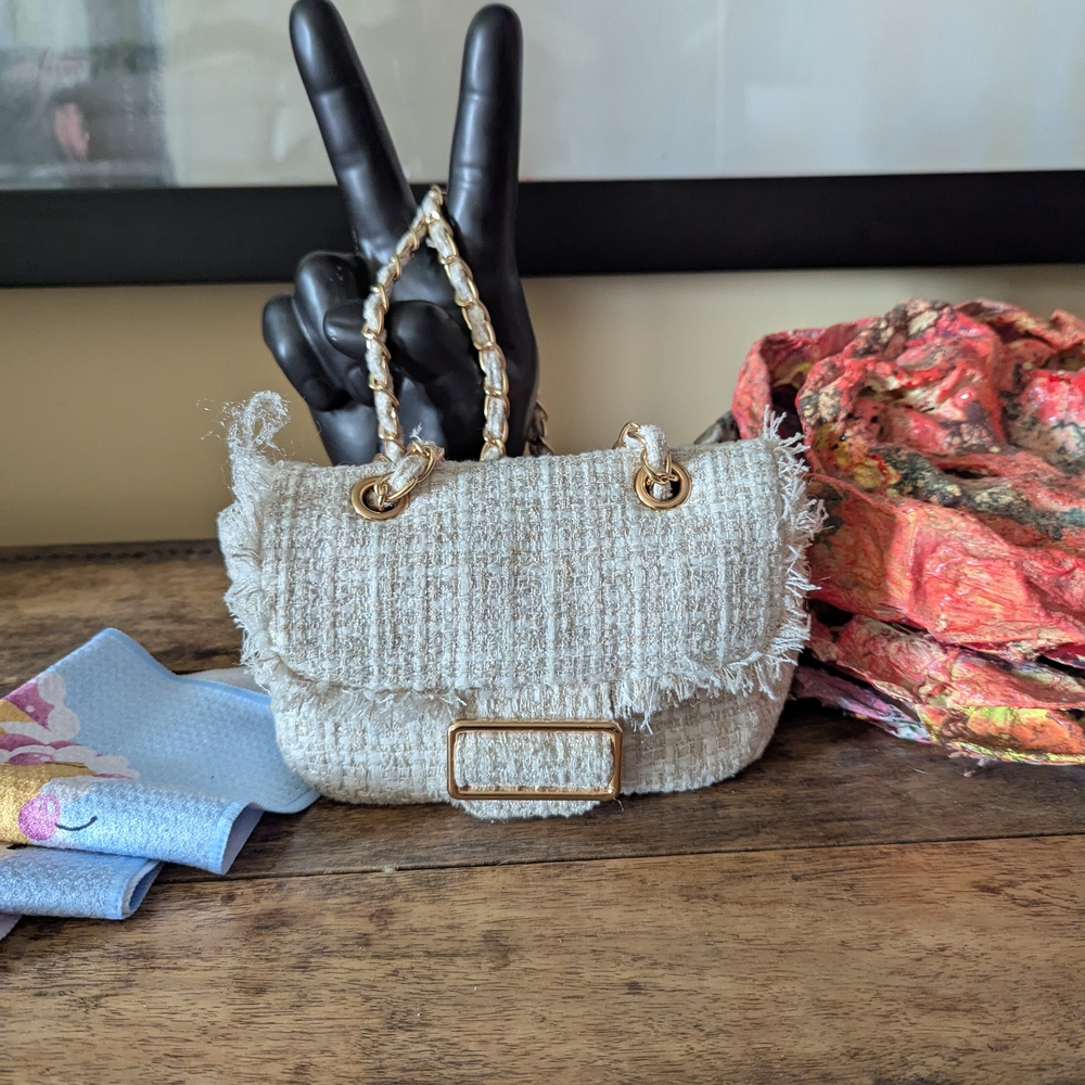 Elegant Cream Tweed Women's Bag